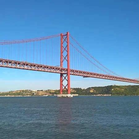 B-spot Lx Studio Lisbon