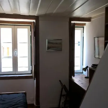 B-spot Lx Studio Apartment